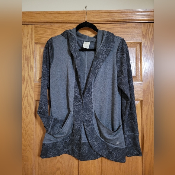 The Balance Collection Cardigan Women's Size M - Picture 1 of 8